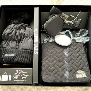 Brand new ! Steve Madden 3 piece gift set